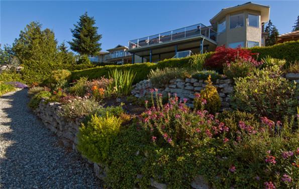 At The Shore Bed And Breakfast Sechelt Bagian luar foto